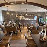 Hotel Und Berggasthaus Kapellenstein Am Knochen