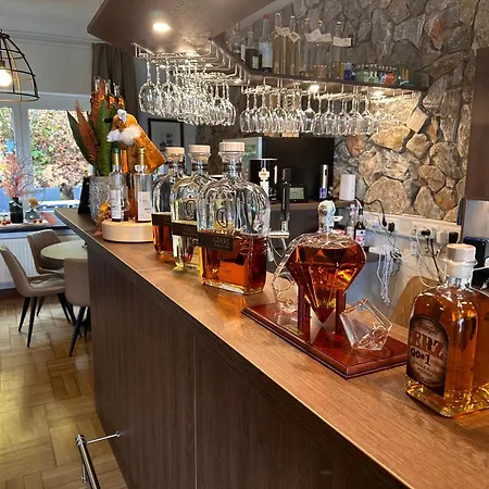 Hotel Und Berggasthaus Kapellenstein Am Knochen *