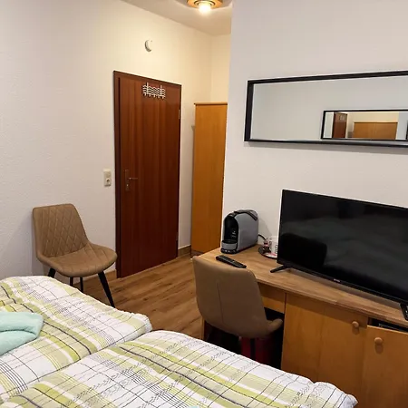 Und Berggasthaus Kapellenstein Am Knochen *