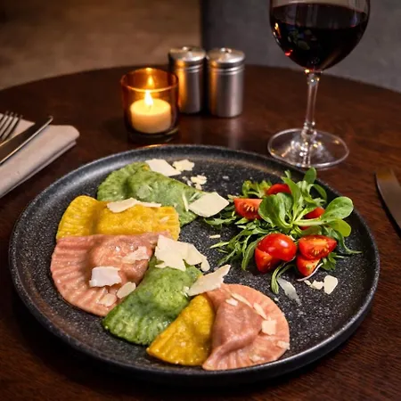 호텔 Und Berggasthaus Kapellenstein Am Knochen 게예