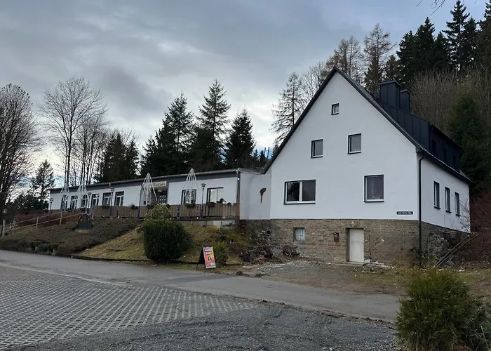 Und Berggasthaus Kapellenstein Am Knochen *