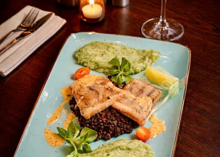 Und Berggasthaus Kapellenstein Am Knochen