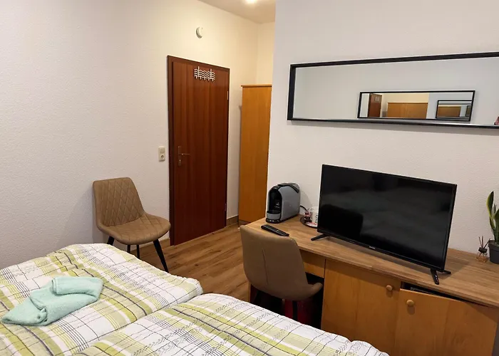 Und Berggasthaus Kapellenstein Am Knochen *