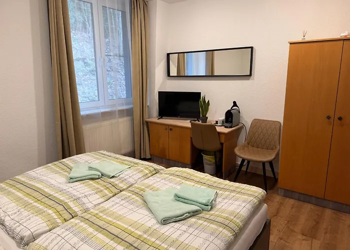 Hotel Und Berggasthaus Kapellenstein Am Knochen *